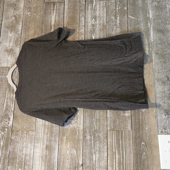 Preggers ❤️ gray T-shirt - Picture 3 of 3